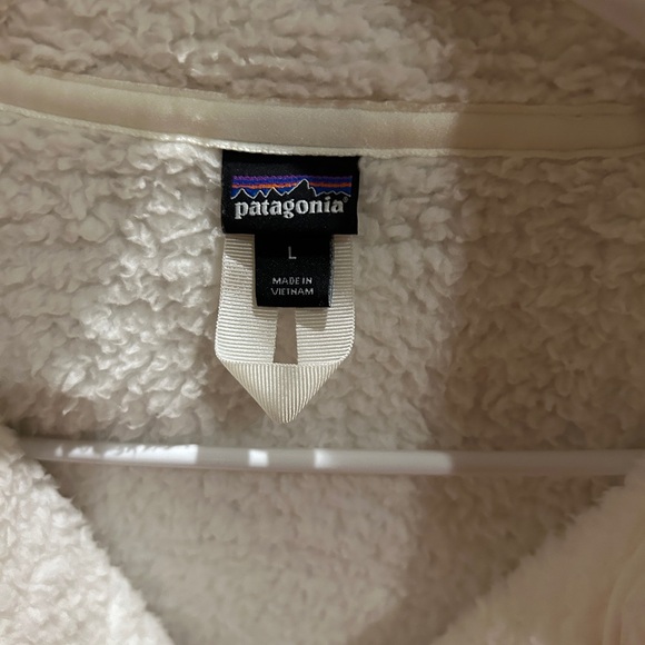 Patagonia Women’s White Fleece Los Gatos Quarter Zip Pullover - Picture 3 of 4